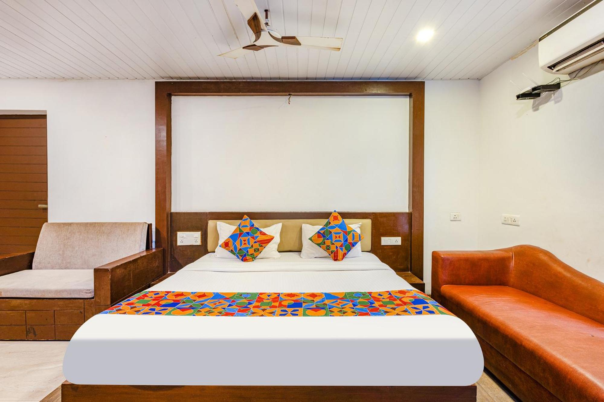 Fabhotel Prime 7 Eleven Resort Candolim Exterior photo